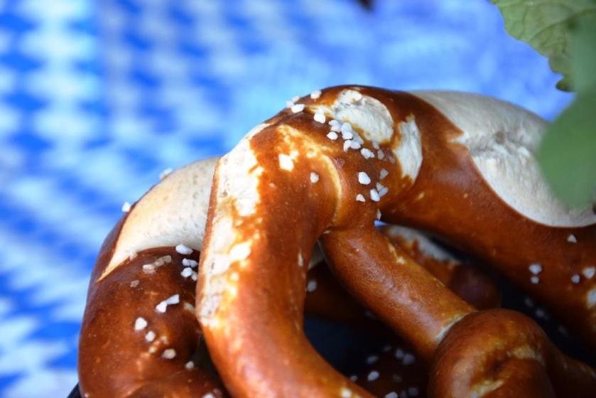 unterfreunden_brezel-panzanella1