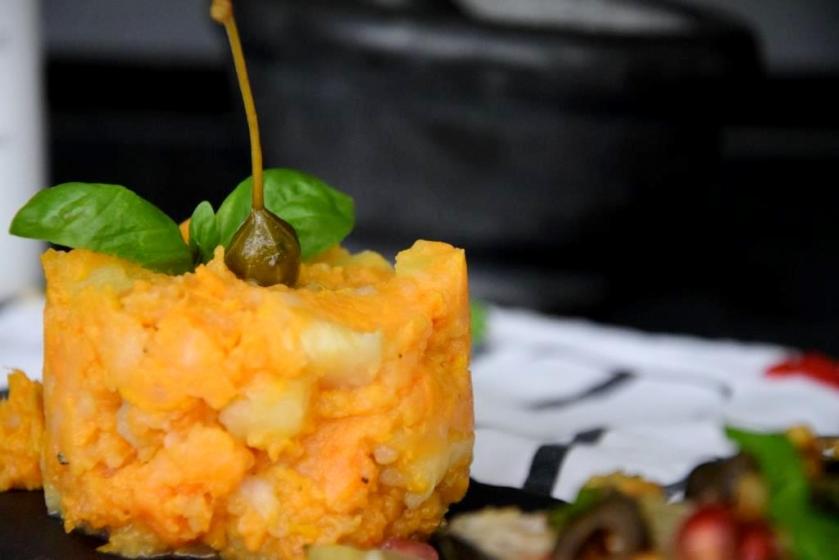 Unterfreundenblog Ottolenghi Lachs Pinienkernsalsa Salmon Pinenutsalsa Bridget Jones Rezept Recipe Stampfkartoffeln Mashed Sweet Potatoes