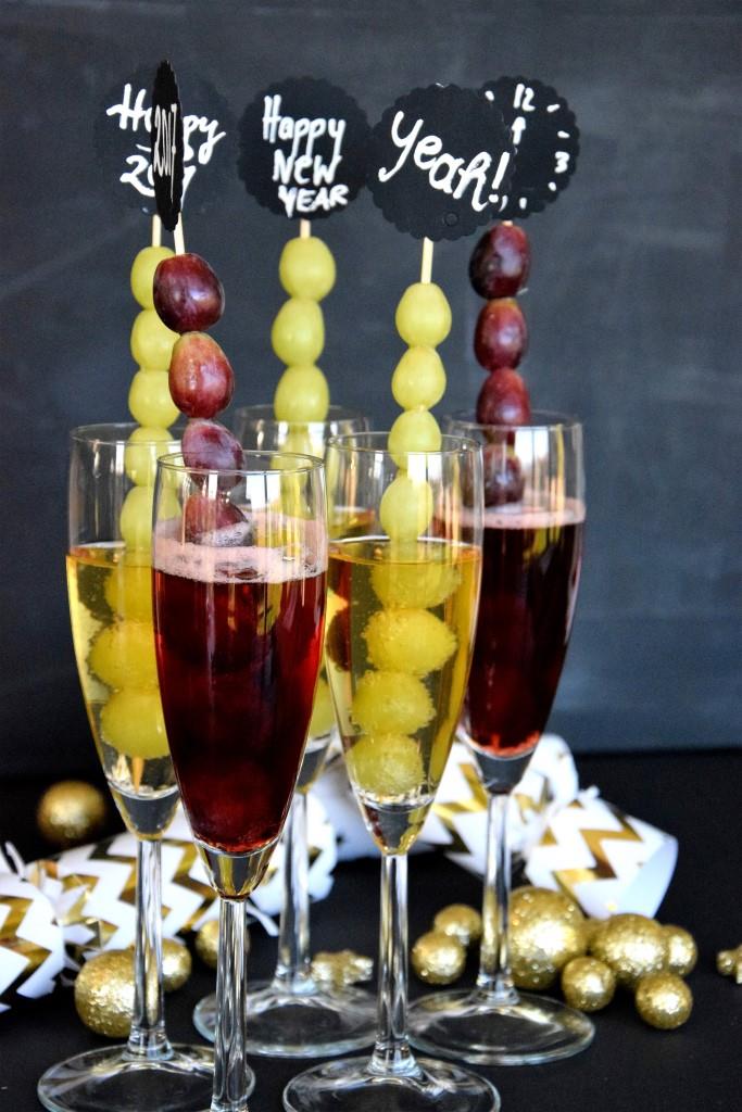 Unterfreundenblog Silvester Buffet Sekt Champagner Trauben Glückstrauben Happy New Year Uvas de la suerte