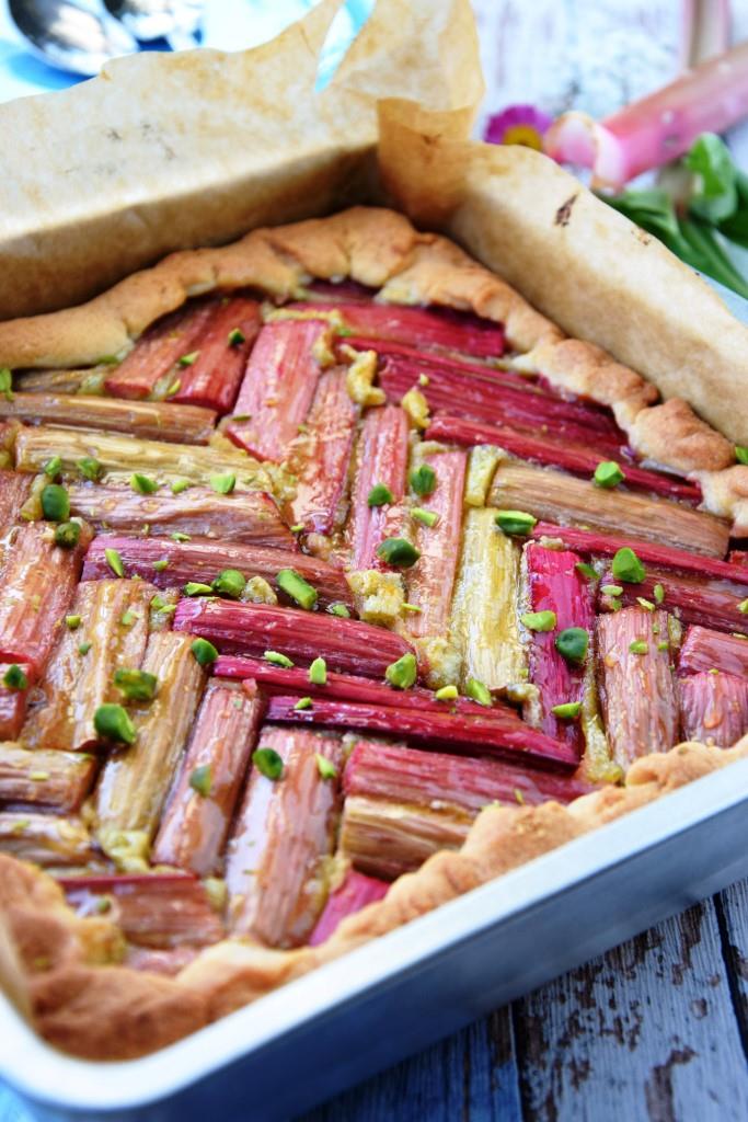 Unterfreundenblog Rhabarberkuchen mit Pistazienfrangipane