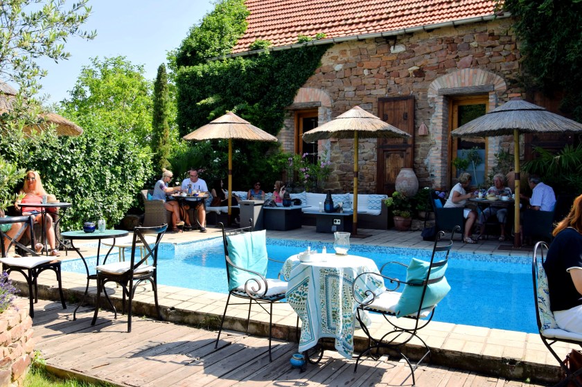 Restaurant und Biergarten mit Wasserblick Rhein-Neckar-Region - Café Solo Weisenheim Pfalz - Unterfreundenblog