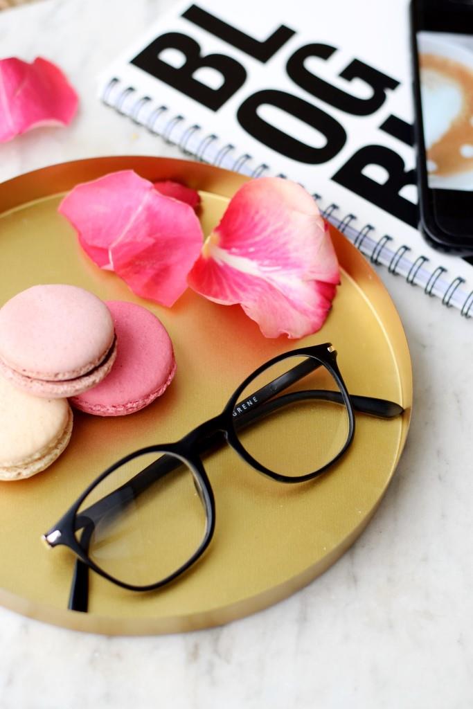 Hello again - Nicht bloggen ist auch keine Lösung - Unterfreundenblog - das Comeback