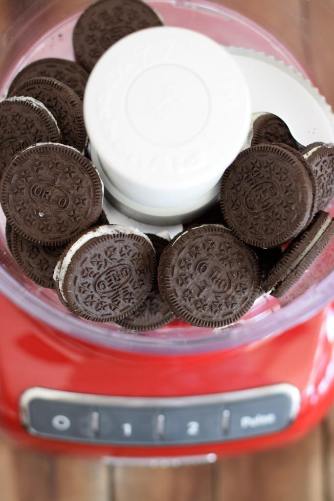 Schritt für Schritt-Anleitung: Oreo Kekse in die Küchenmaschine