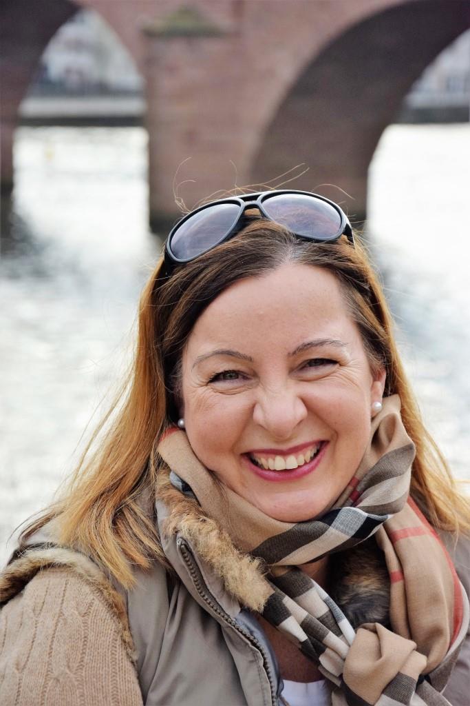 Lieber intelligent oder schön? Die 5 Fragen am Fünften im Mai - Unterfreundenblog