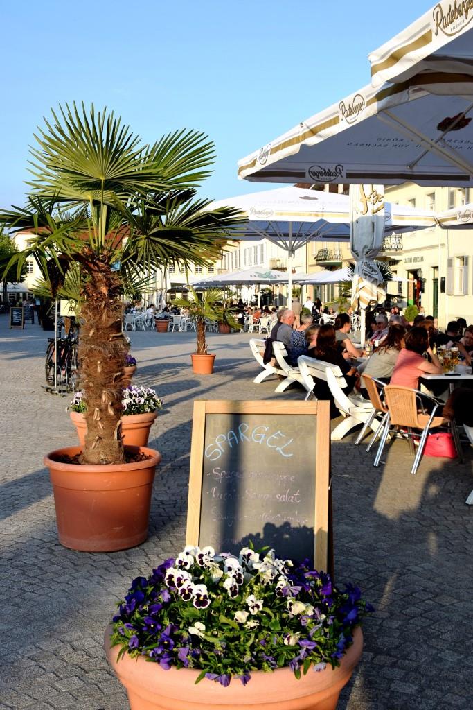 46 km geschafft! Jetzt heißt es entspannen auf dem Schlossplatz in Schwetzingen