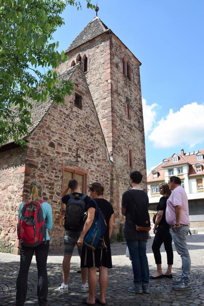 Der alte Turm am Marktplatz in Neuenheim