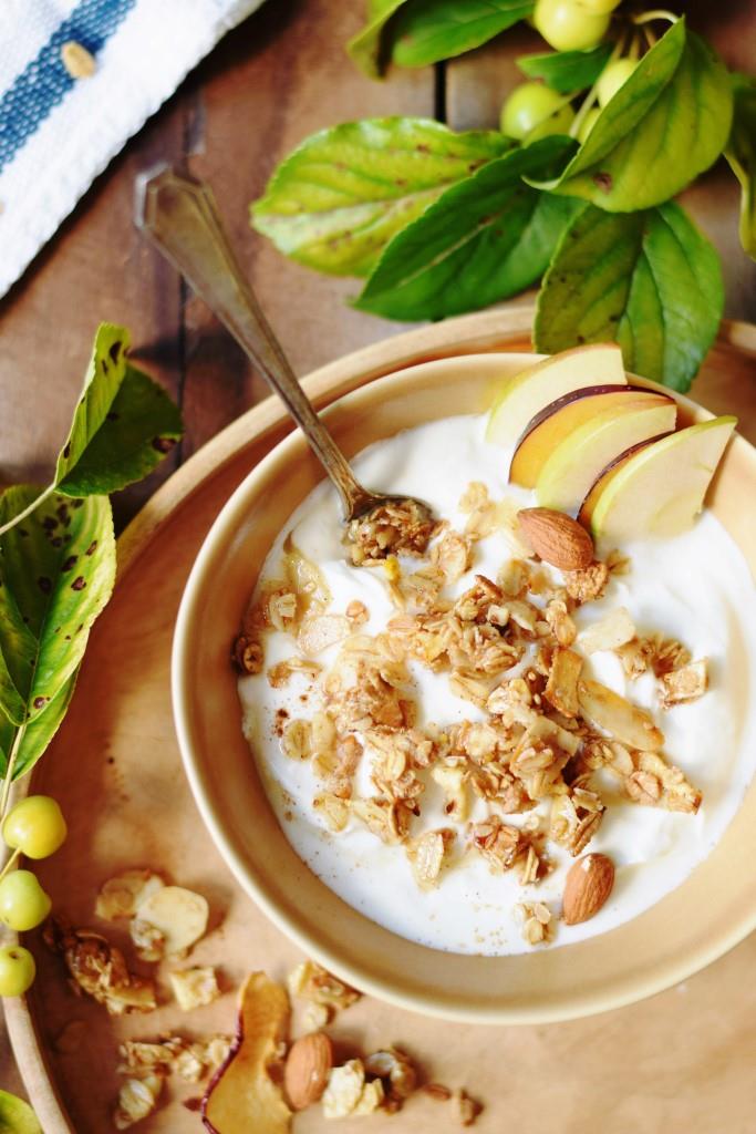 Mhmmmm! Dieser Duft! Knuspriges Apfel-Zimt-Granola aus der Pfanne