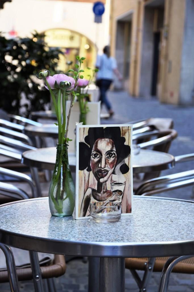 In jedem Gässchen ein Café oder Restaurant - die wunderschöne Altstadt von Regensburg