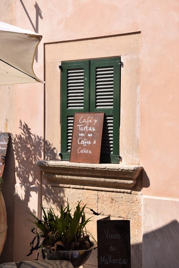 Coffee & Cakes in Santanyi, Mallorca