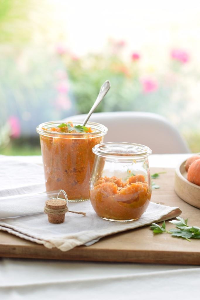 Gemüsebrühe selbstgemacht aus nur 2 Zutaten!