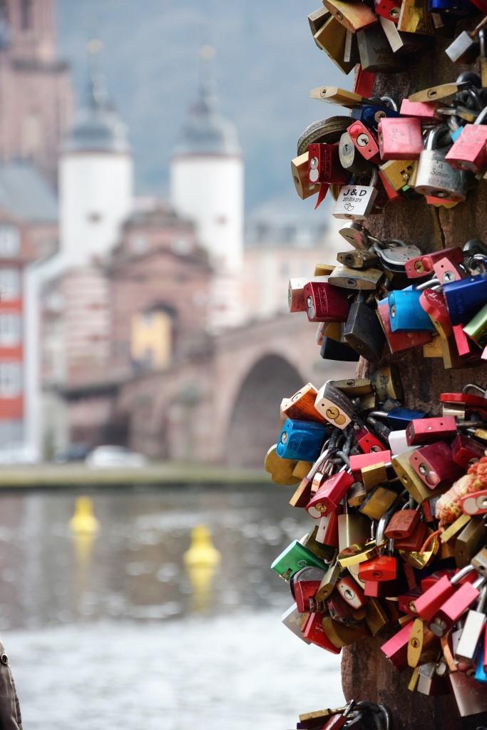 #Heidelberg #liebesstein #liebesschloss