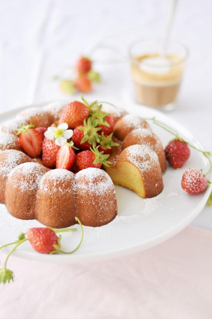 Marzipan Kuchen Erdbeeren