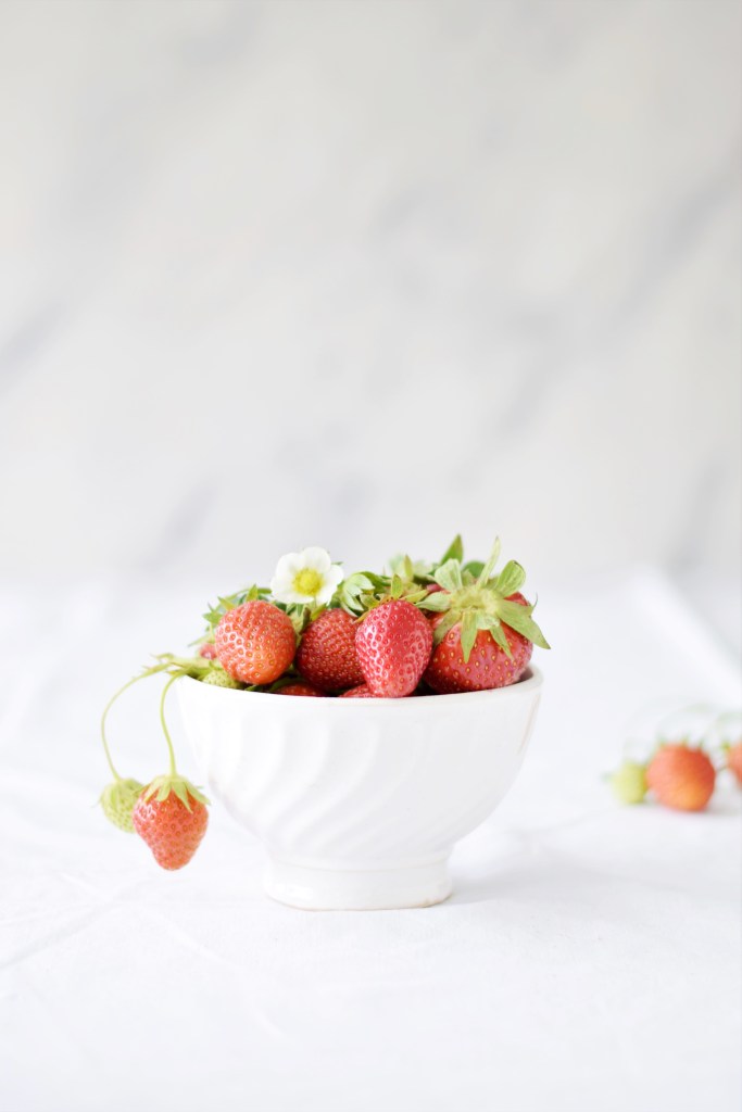 Erdbeeren weiß Schüssel