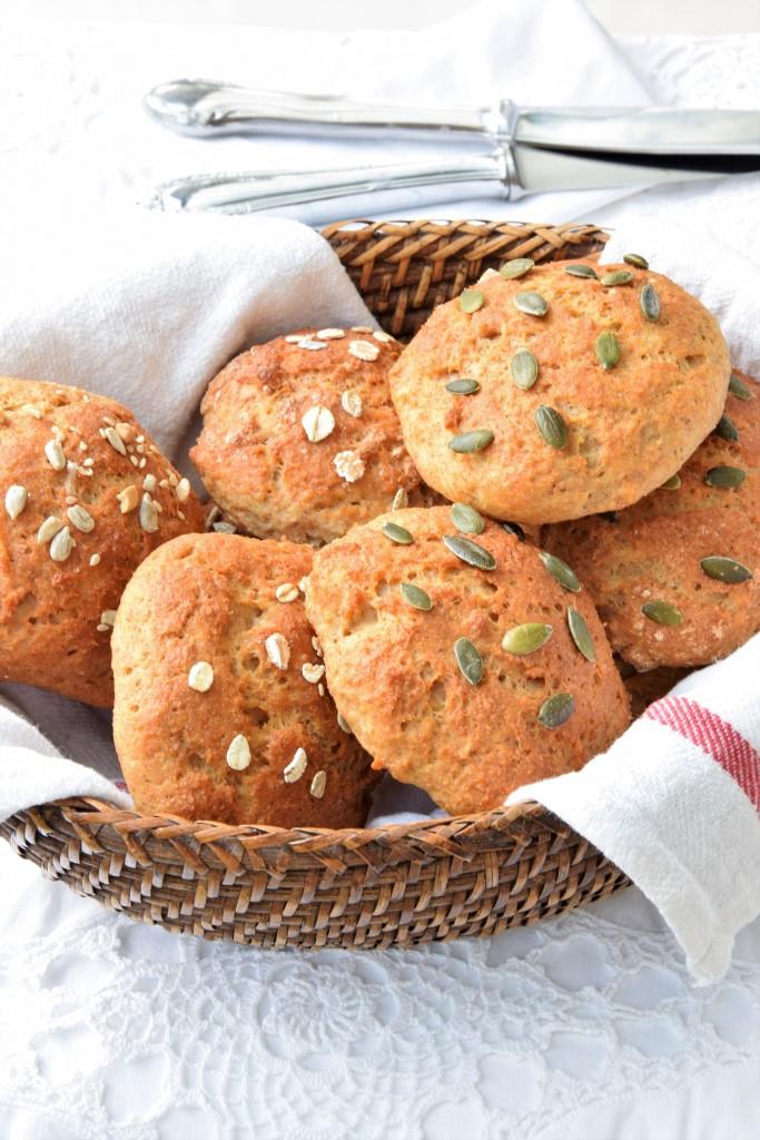 Brötchen Brotkorb Frühstück