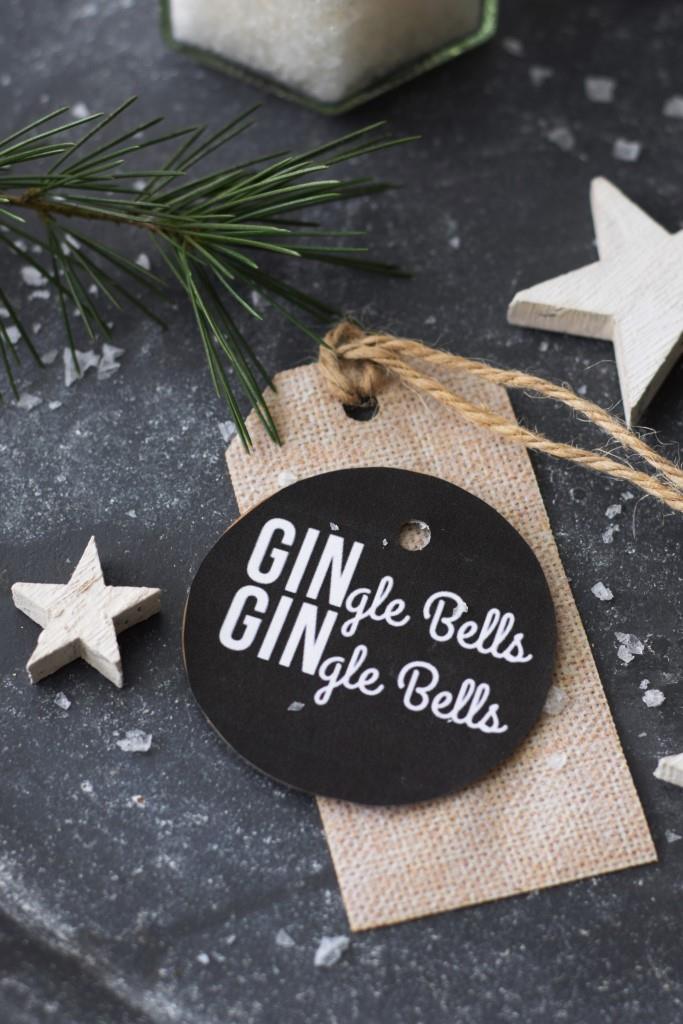 GINgle Bells Labels 