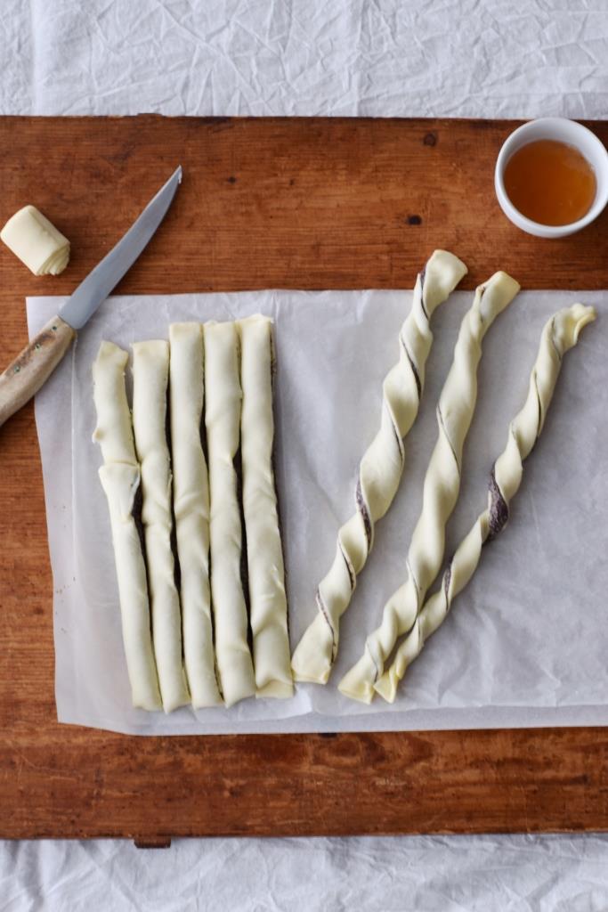 Blätterteig Stangen Spiralen