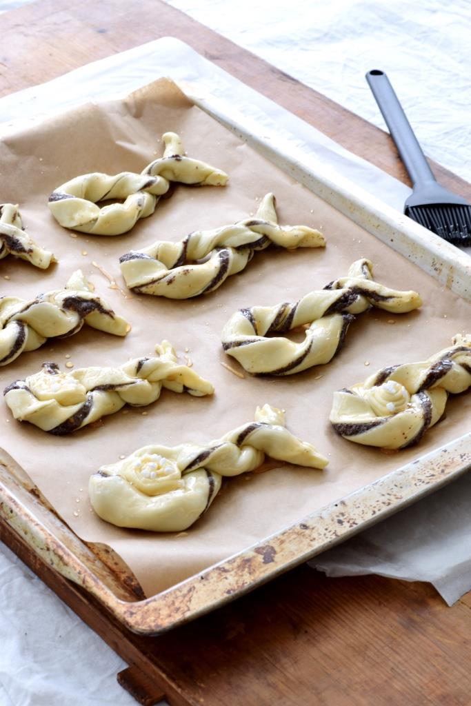 Blätterteighasen Backblech Ostern