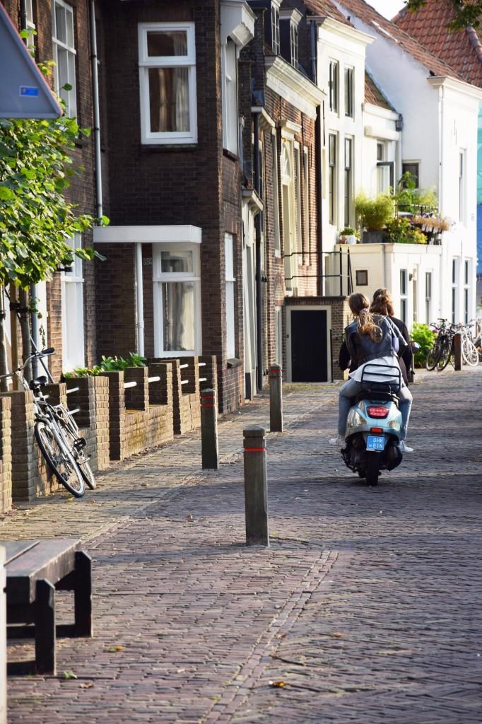 Vespa Mädchen Holland