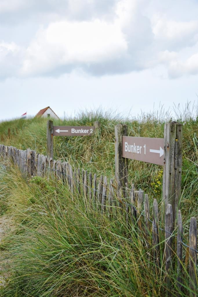 Hier geht es zu den beiden Bunkern in den Dünen von Zoutelande - Zeeland
