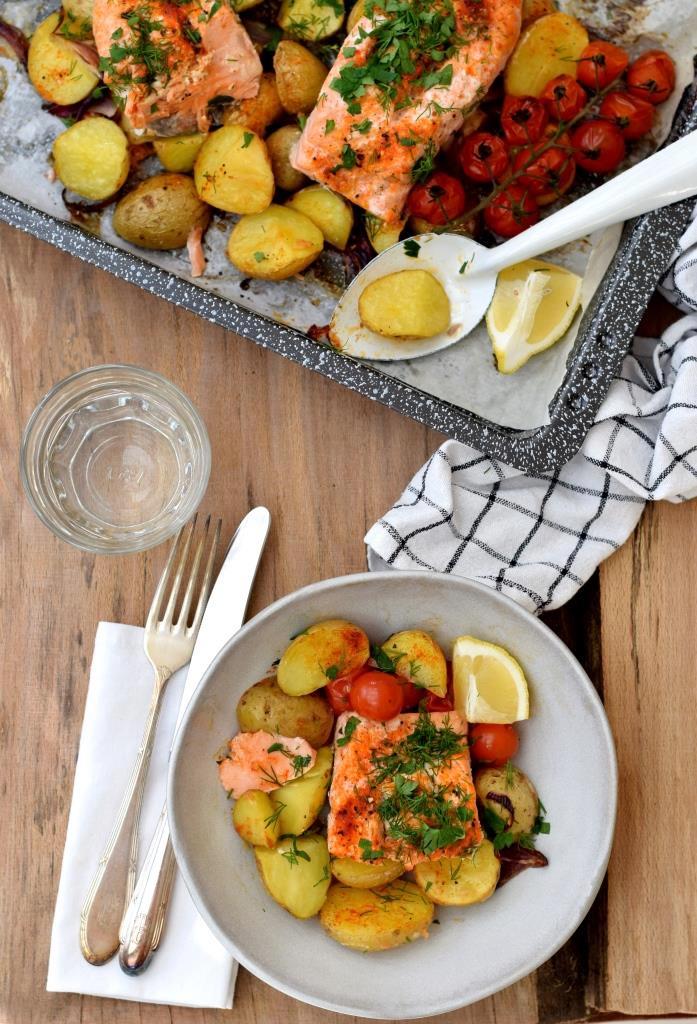 Lachs und Kartoffeln vom Blech - ein einfaches Traybake Rezept