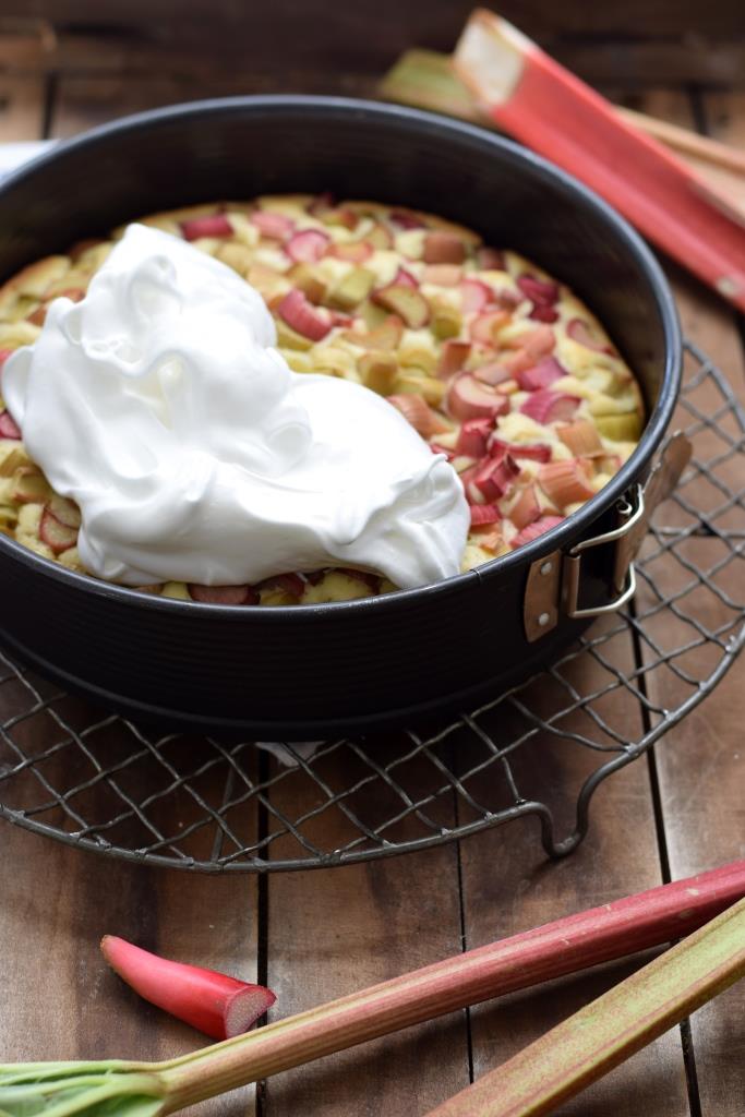 Rhabarberkuchen mit Baiser - Rezept Unterfreundenblog