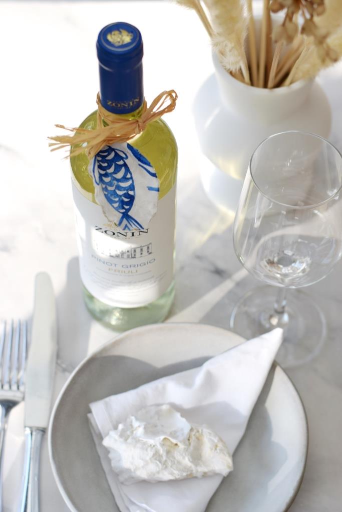 Auster als Geschenkanhänger an der Weinflasche oder als sommerliche Tischdeko auf der Stoffserviette