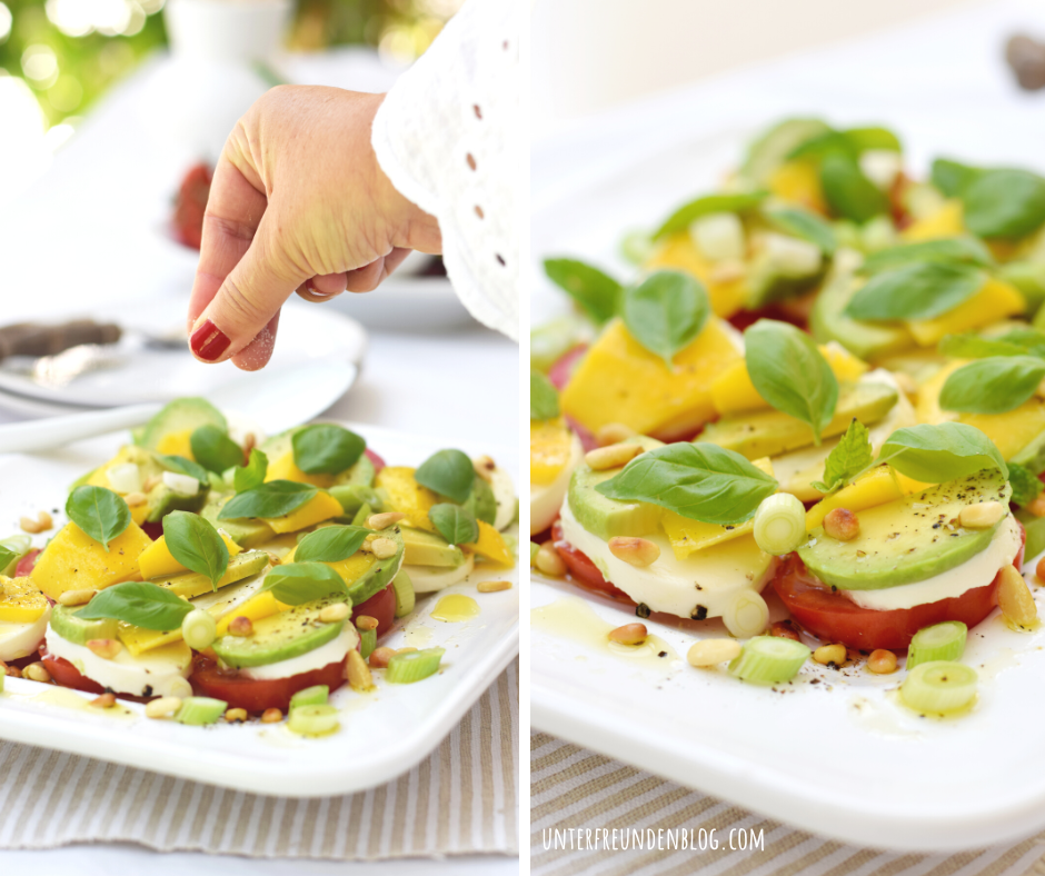 Unser allerliebster Sommersalat: Caprese mit Avocado, Mango und allem, was nach Sommer&nbsp;schmeckt!