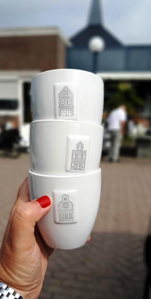 Tassen mit Holland Motiv