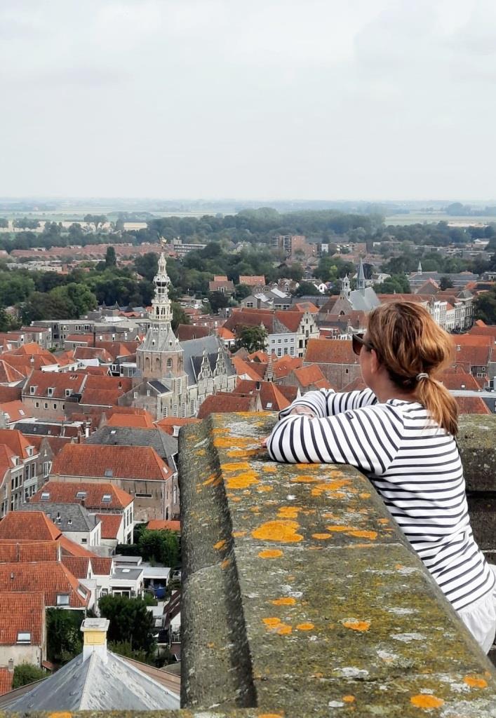 Zierikzee von oben. Die Aussicht vom Dikke Toren, dem dicken Turm in Zierikzee - Zeeland Unterfreundenblog
