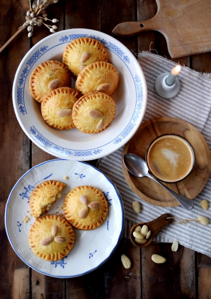 Gevulde Koeken heißen die leckeren gefüllten Kekse aus den Niederlanden
