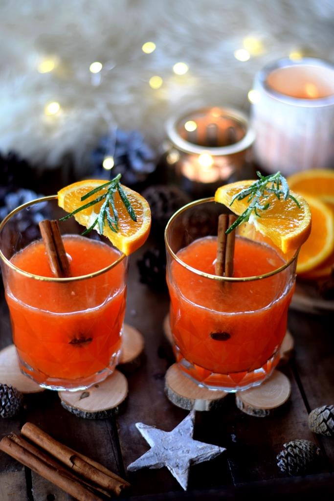 Hot Aperol Sour - das angesagte Wintergetränk mit Orange, Zitrone und Zimt