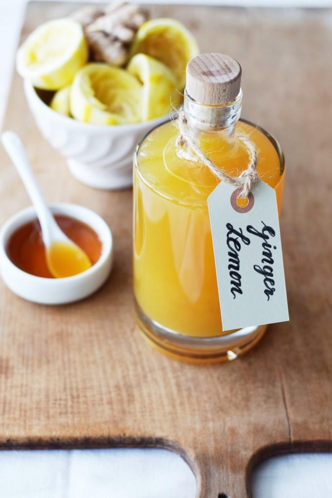 Tschüss Erkältung! Wohltuender Sirup aus drei natürlichen Zutaten: Ingwer Zitronen Sirup - Unterfreundenblog 