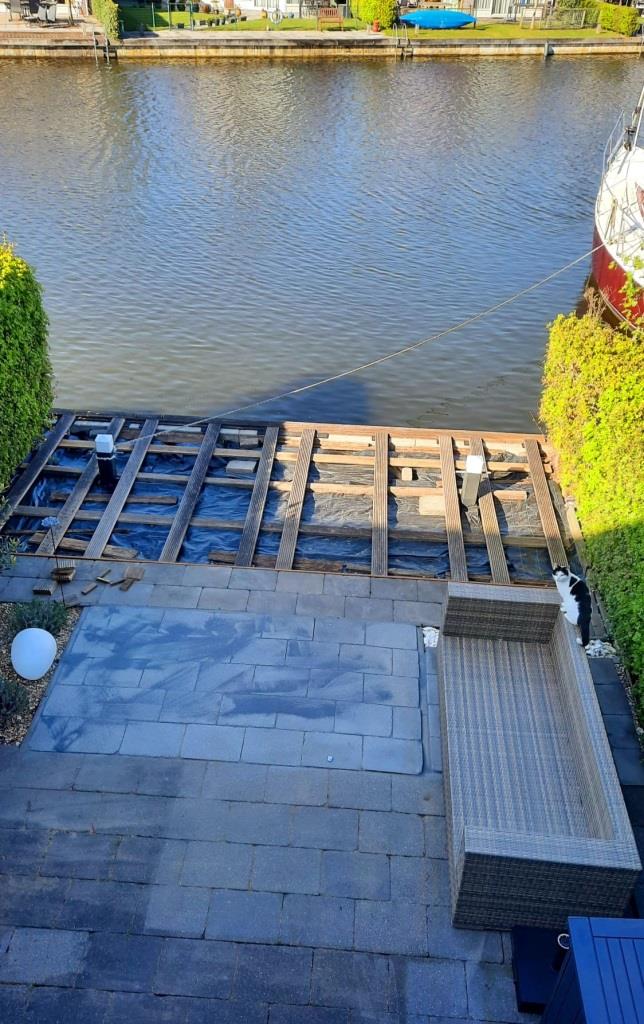 12von12 im April 2025 Unterfreundenblog - Baustelle im Holland-Häuschen