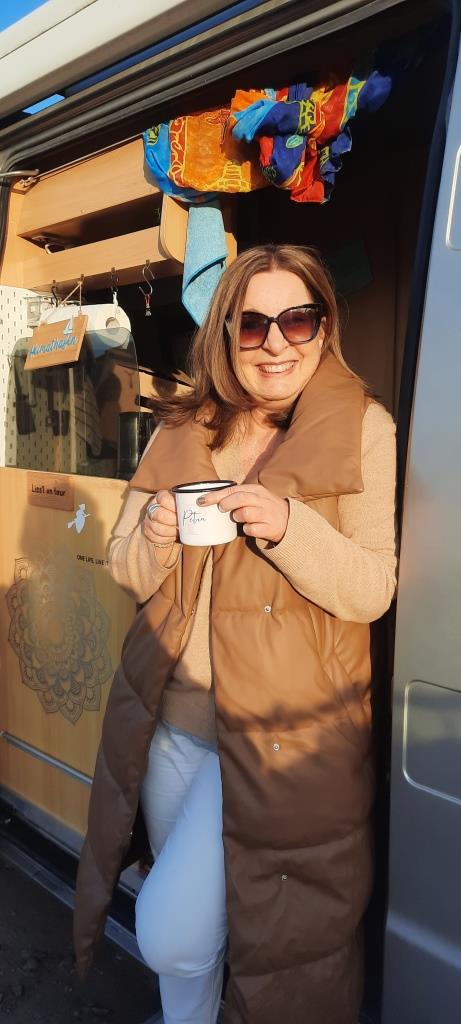 12von12 im April 2025 - der erste Flohmarkt-Kaffee