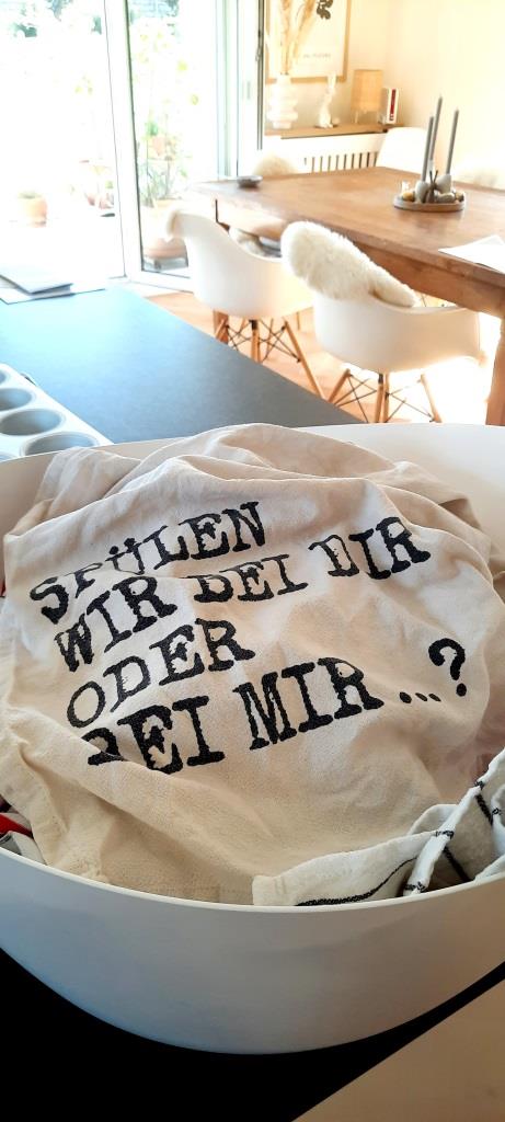 12von12 im April 2025 Unterfreundenblog - Spülen wir bei Dir oder bei mir?