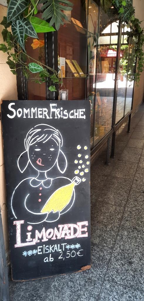 Retro Limonaden-Schild in Heidelberg - #12von12 im Juni 2025 - Unterfreundenblog