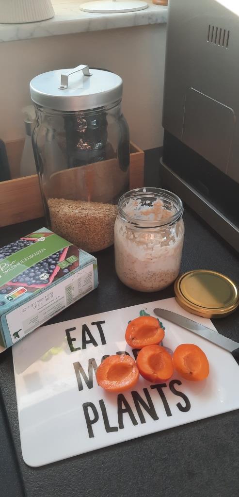 Overnight Oats für Büro-Frühstück - 12von12 Juni2025 Unterfreundenblog