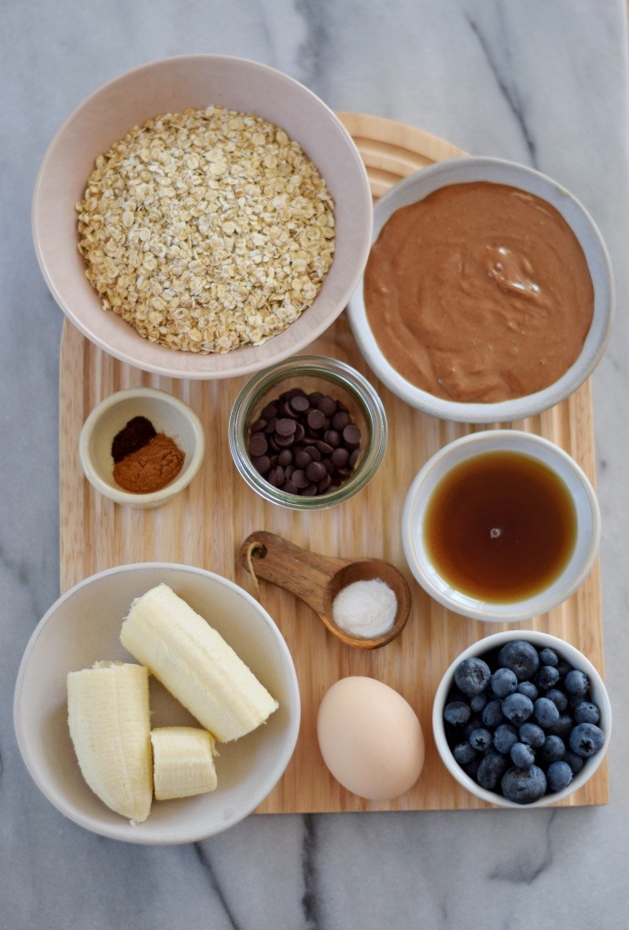 Die Zutaten für die leckeren Energieriegel aus dem Airfryer