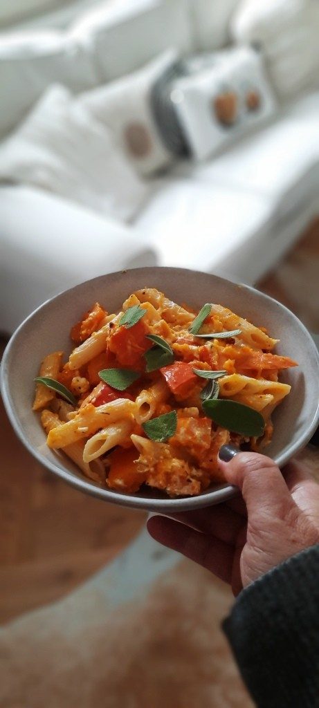 Pasta mit Kürbis und Feta  - 12von12 Oktober 2025 - Unterfreundenblog