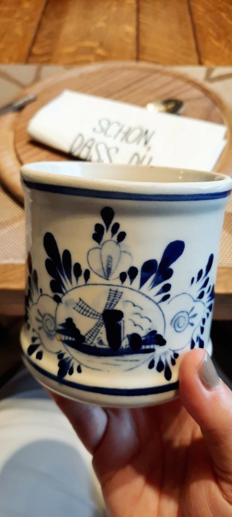 Tasse mit Windmühle - 12von12 im Juni 2026 - Unterfreundenblog