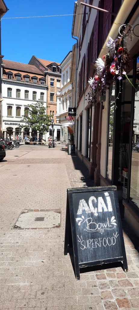 12von12 im August 2026 / Acai Bowls Heidelberg